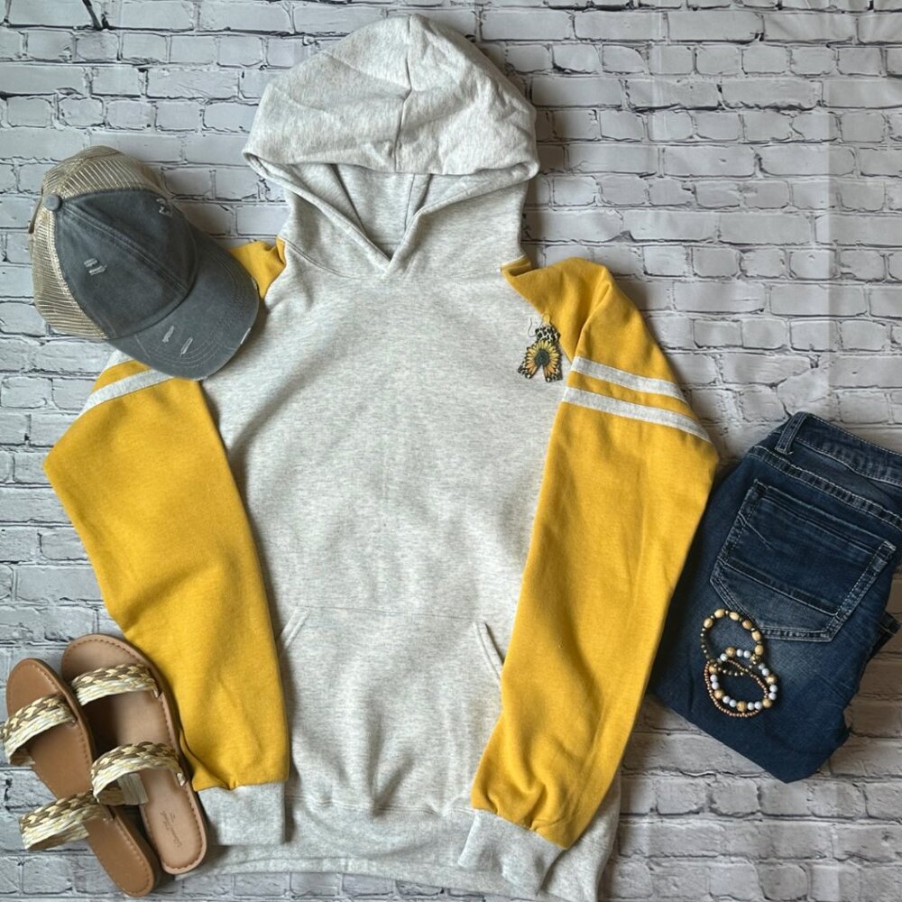 JERZEE SWEATSHIRT
